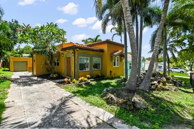 914 30th Court, West Palm Beach – sold