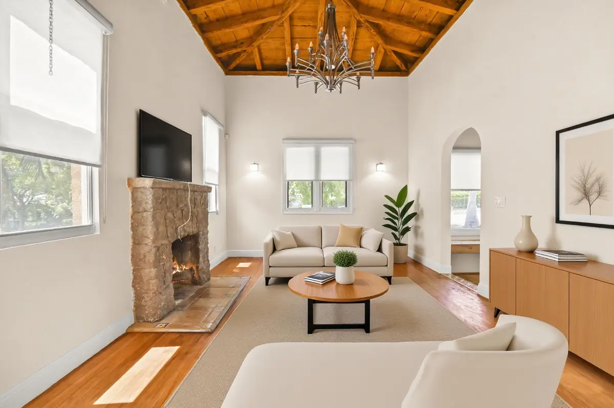 09 Living room 04_VS at 914 30th Court, West Palm Beach