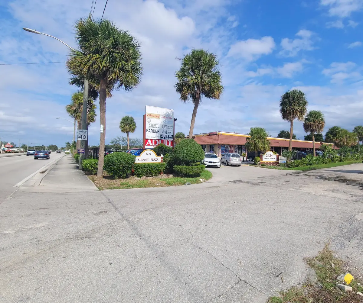 2424 N Congress Avenue N, West Palm Beach, FL – retail space photo 2