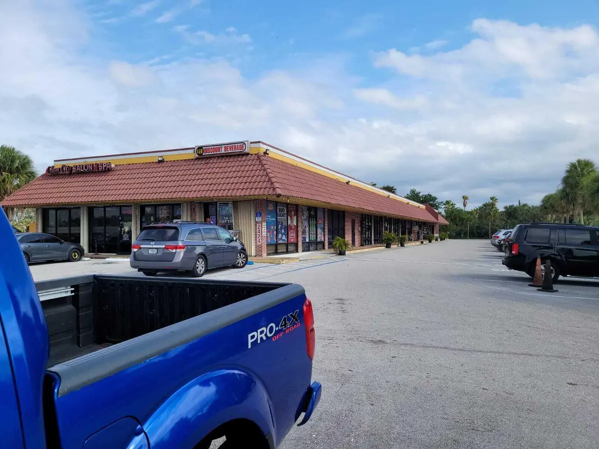 2424 N Congress Avenue N, West Palm Beach, FL – retail space photo 5