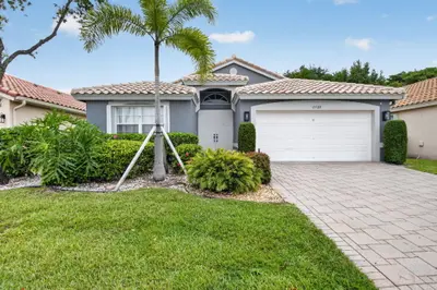 11728 Dove Hollow Avenue, Boynton Beach – sold