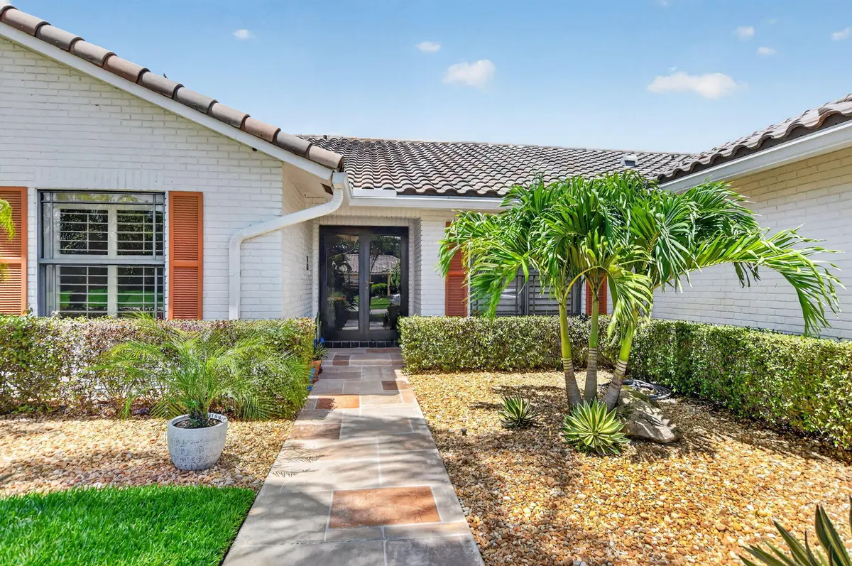 5-web-or-mls-DSC_6954 at 10221 Harbourtown Court, Boca Raton