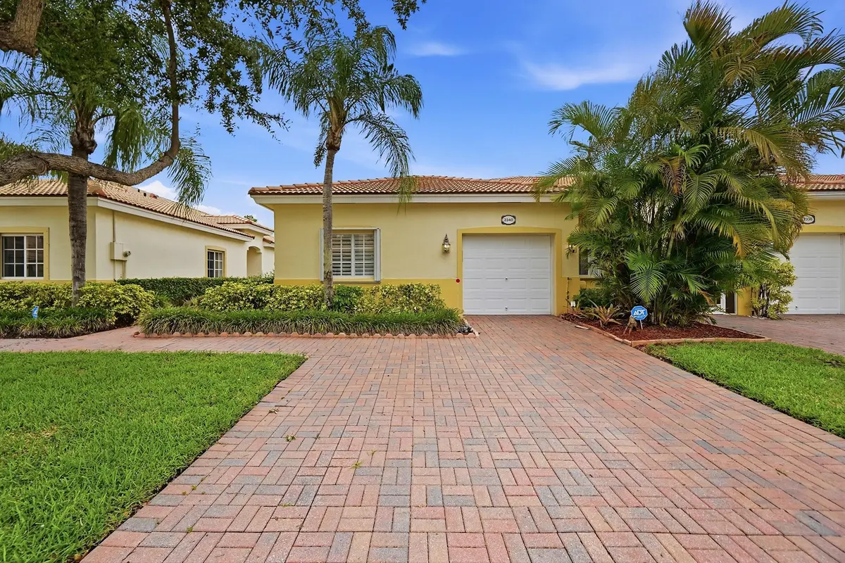 Front Exterior at 2340 Windjammer Way, West Palm Beach
