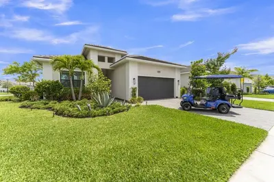 15665 Merritt Drive, Westlake – Single Family Residence for sale