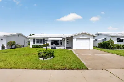 131 Leisureville Boulevard, Boynton Beach – sold