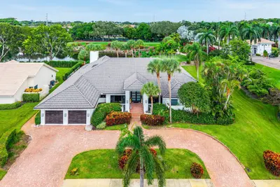 4976 Bocaire Boulevard, Boca Raton – Single Family Residence for sale