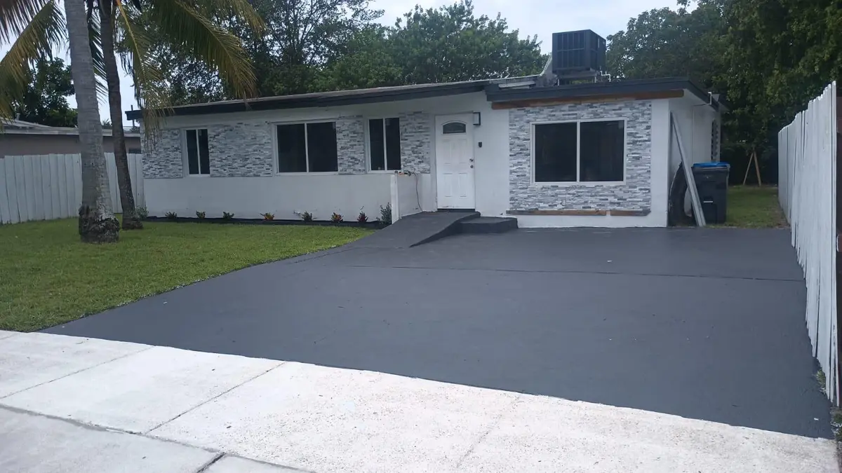 outisde front at 3730 SW 46th Avenue, West Park