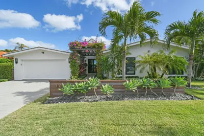 170 Beacon Lane, Jupiter Inlet Colony – leased