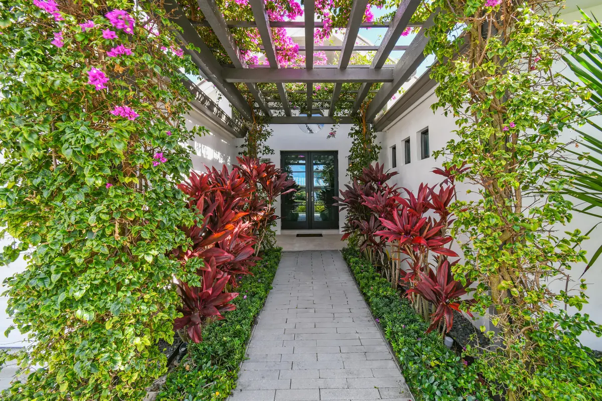 170 Beacon Lane (6)a at 170 Beacon Lane, Jupiter Inlet Colony