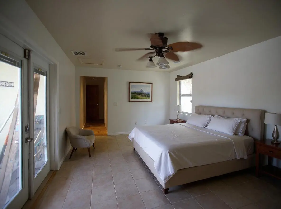 hf_20260609_140841_747bd5f1-528d-4ee5-83 at 915 N E Street, Lake Worth Beach