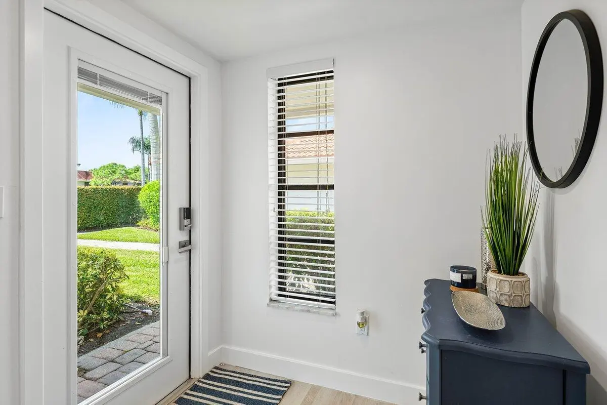 Entry at 4143 Kittiwake Court Kittiwake, Boynton Beach