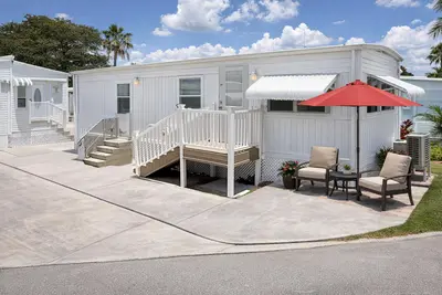 206 Eagle Drive, Briny Breezes – sold