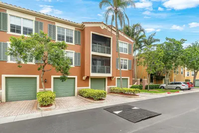 11740 St Andrews Place 304, Wellington – sold