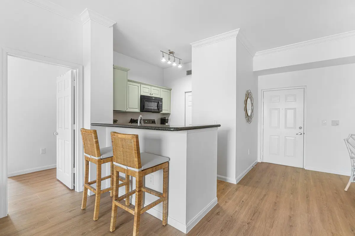 017-11740SaintAndrewsPlace-304-Wellingto at 11740 St Andrews Place 304, Wellington