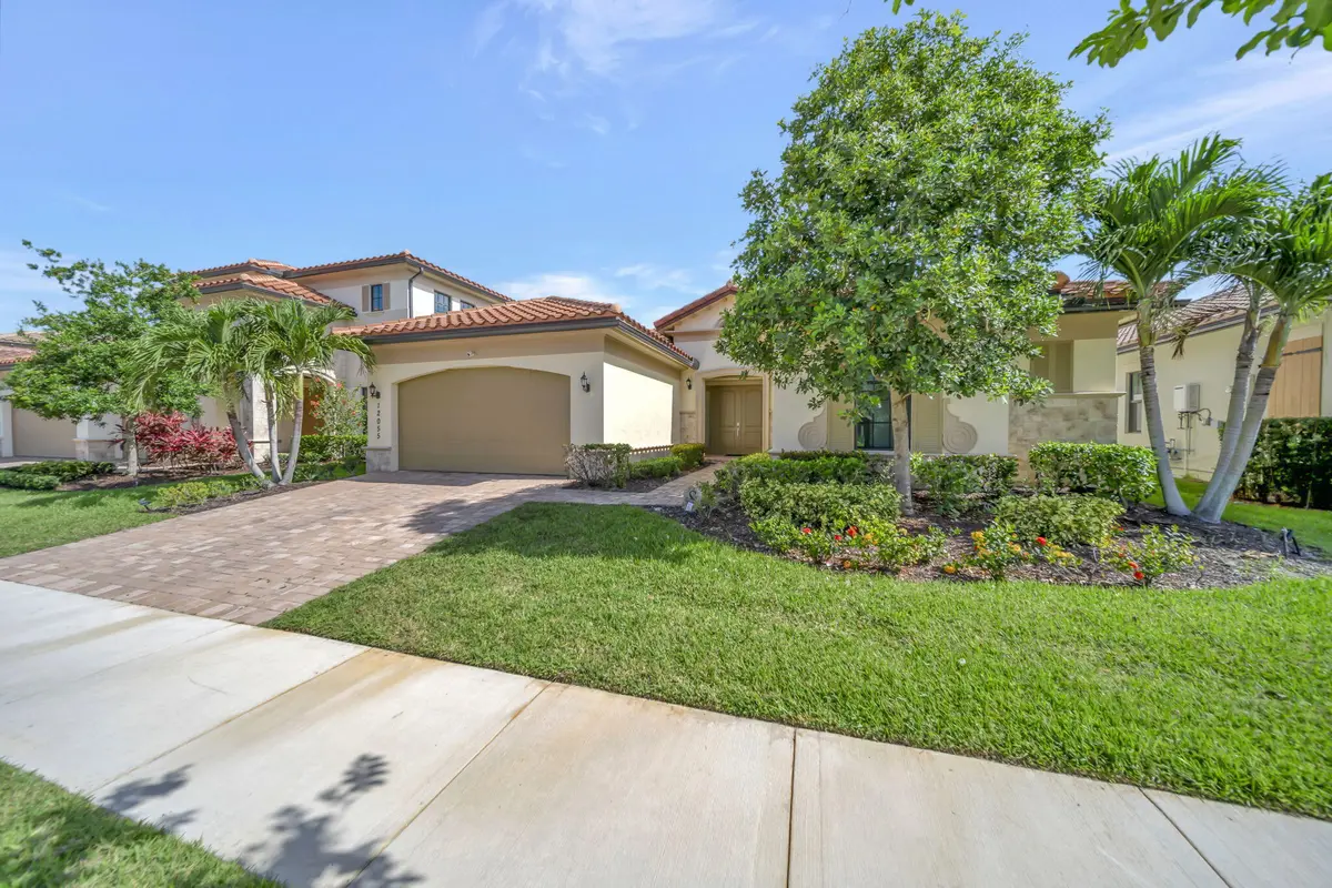 3-web-or-mls-DSC09033 at 12055 Lake Trail Lane, Parkland