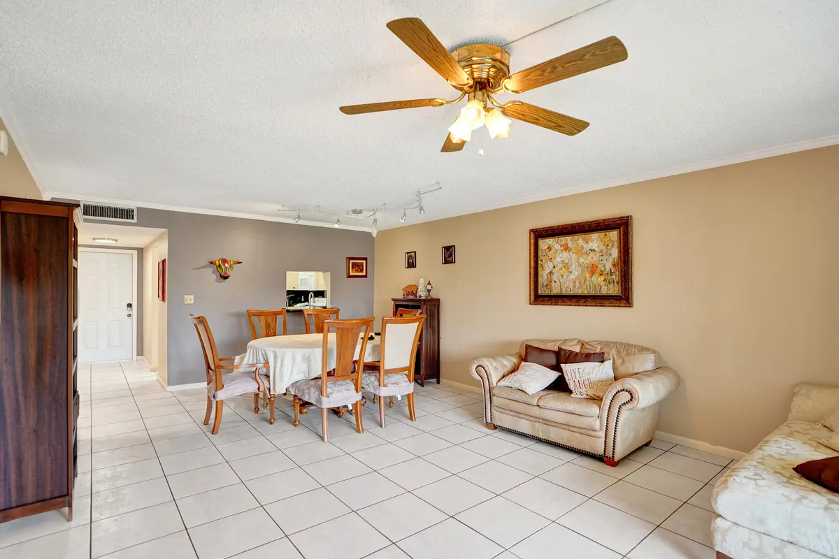 8801 NW 38th Drive 204b, Coral Springs, FL – photo 2