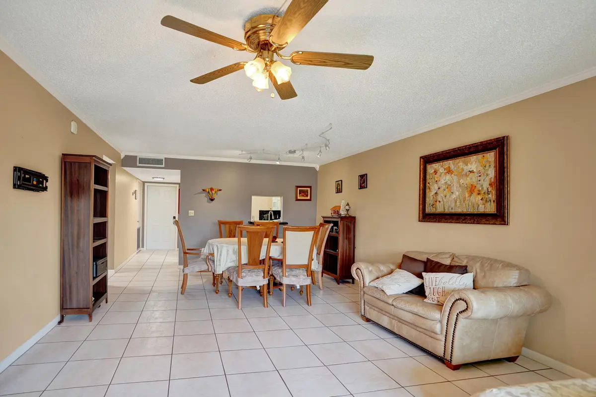 8801 NW 38th Drive 204b, Coral Springs, FL – photo 3