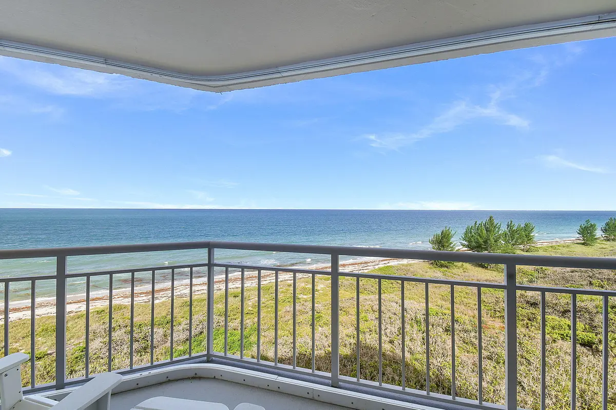32-web-or-mls-500_9807 at 3870 N Highway A1a 805, Fort Pierce