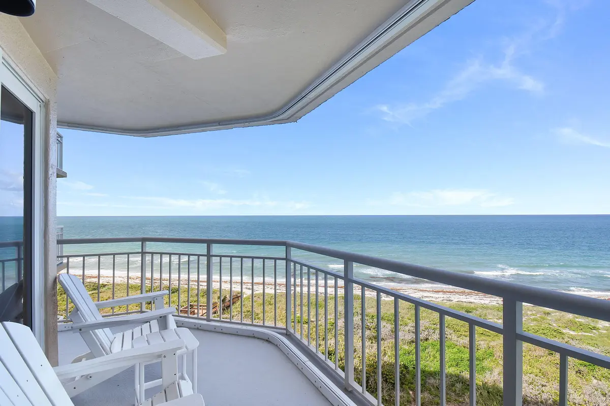 33-web-or-mls-500_9812 at 3870 N Highway A1a 805, Fort Pierce