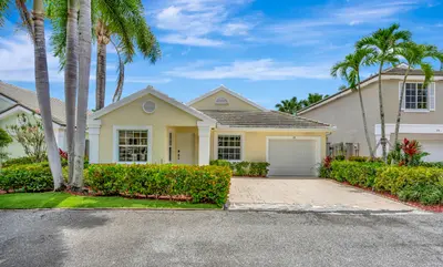 28 Admirals Court, Palm Beach Gardens – sold