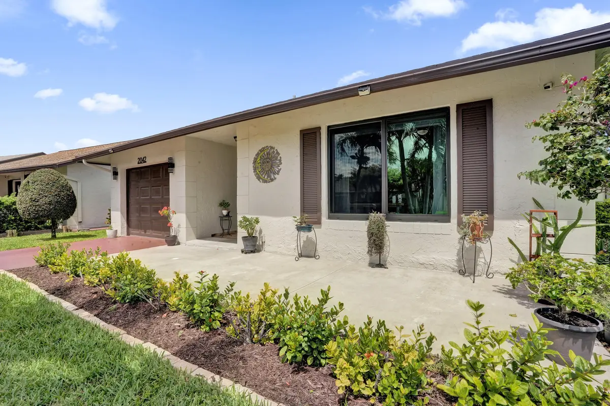 DSC08932 at 2042 SW 17th Circle, Deerfield Beach