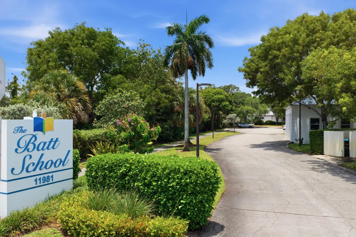 3-edit at 11981 Us Highway 1, Juno Beach