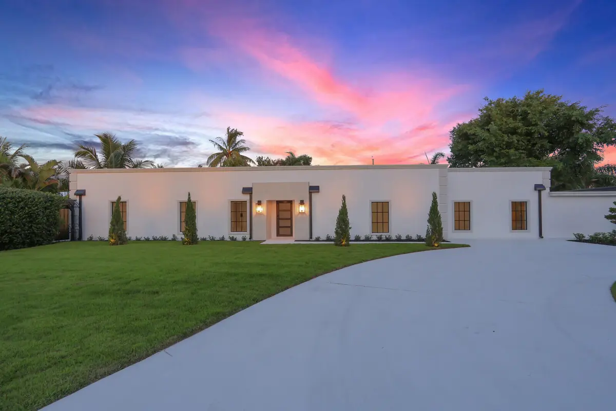 01_Twilight_1_mls at 391 W Riverside Drive, Tequesta