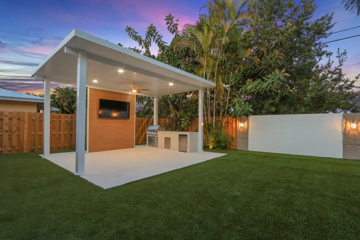 13_Twilight_13_mls at 391 W Riverside Drive, Tequesta