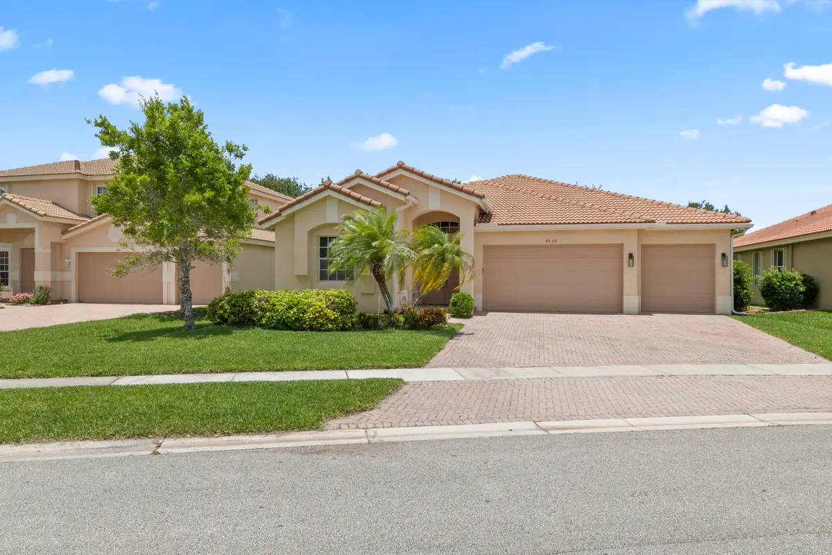 photos_high_resolution_4110_Silverstone_ at 4110 Silverstone Drive, Fort Pierce