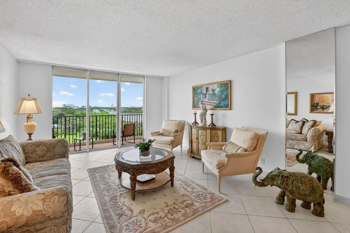 2121 N. OCEAN BLVD. #805W at 2121 N Ocean Boulevard 805w, Boca Raton
