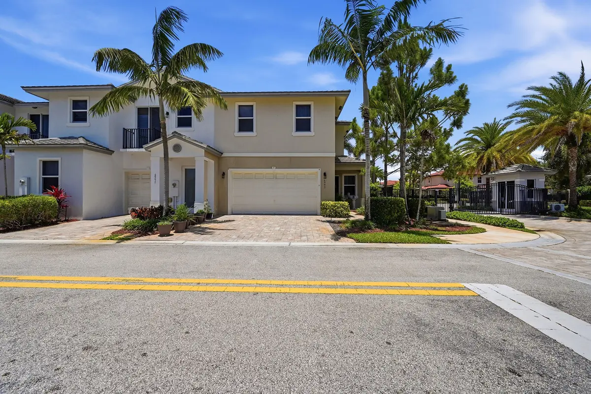 02_stl_9539 at 6993 Pines Circle, Coconut Creek