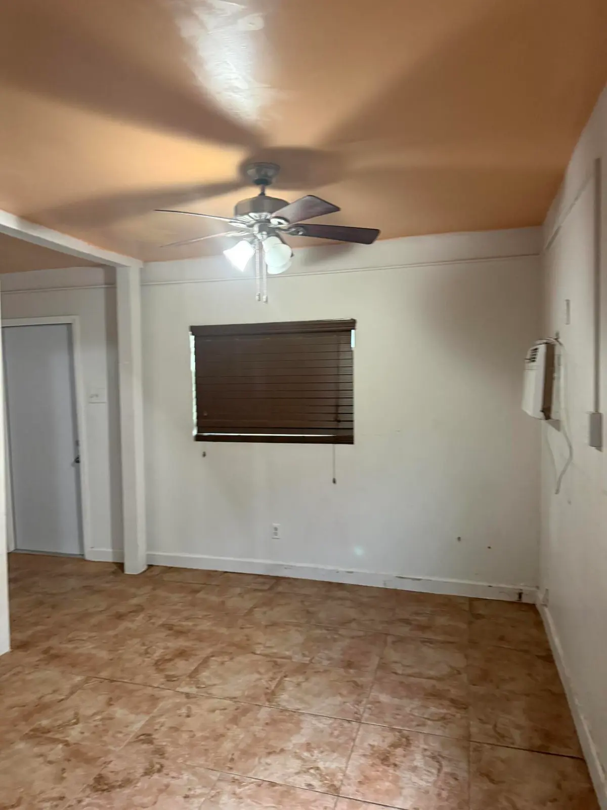 2620_den at 2620 SW 55th Avenue, West Park