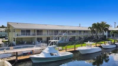 2311 NE 36th Street 2f, Lighthouse Point – Condominium for rent
