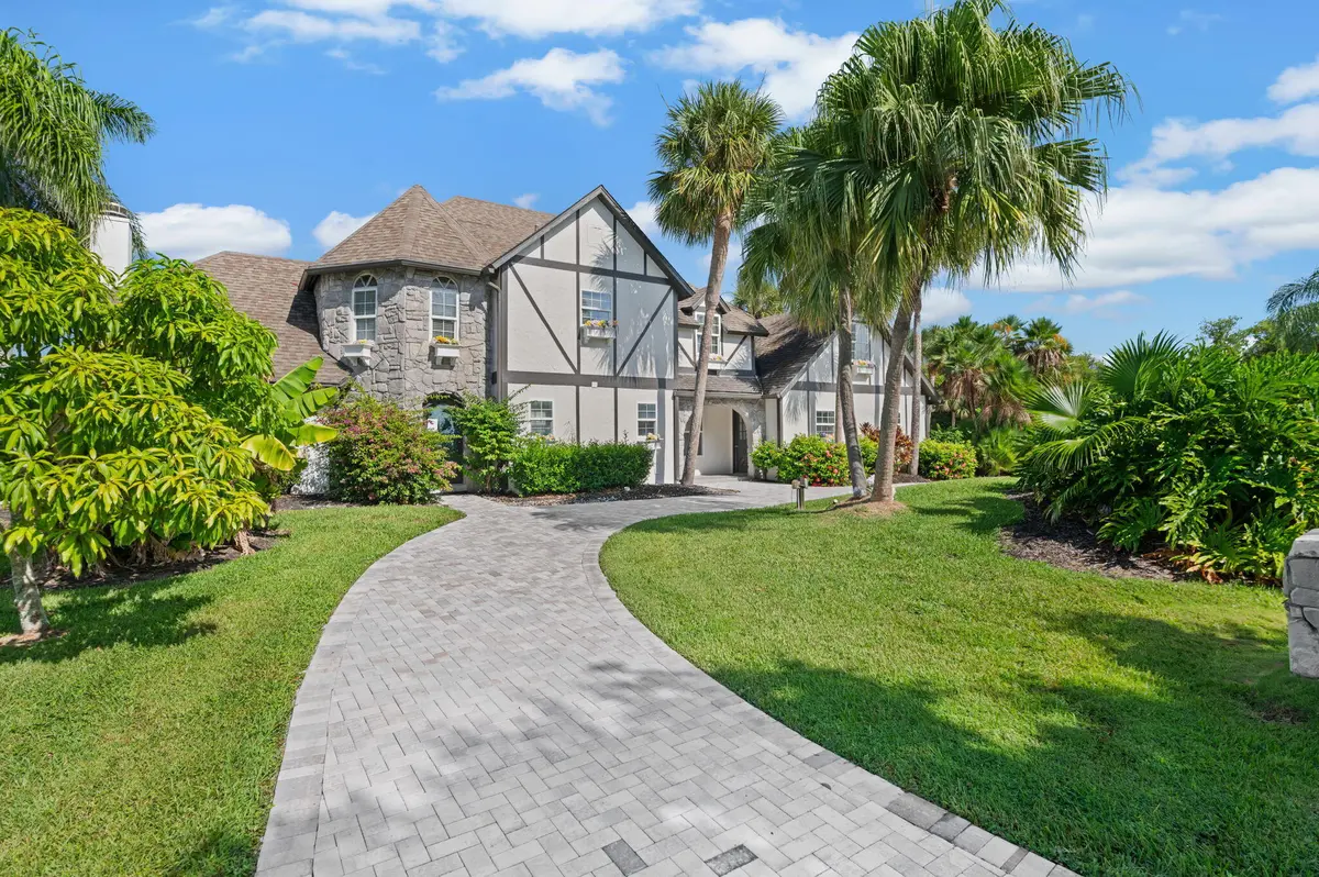 7-web-or-mls-121 Queen Eugenia Ct - 7 at 121 Queen Eugenia Court, Hutchinson Island