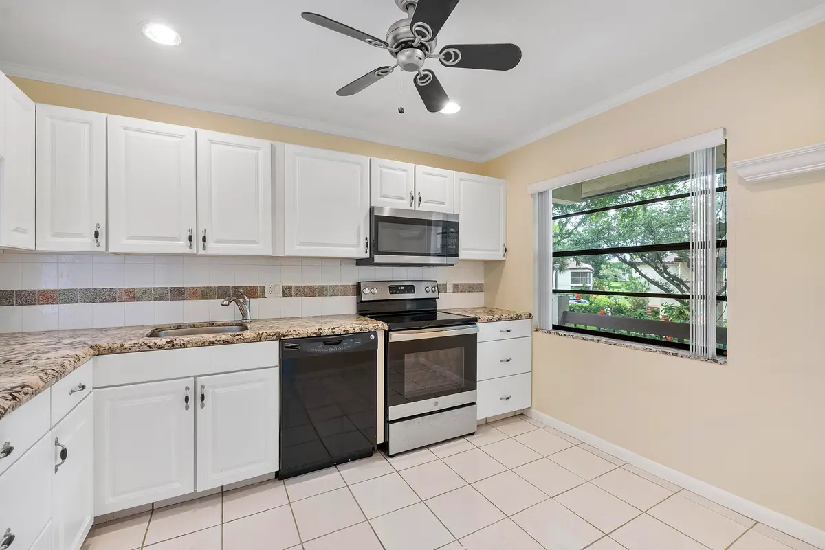 21852 Arriba Real unit H_017 at 21852 Arriba 6-h, Boca Raton