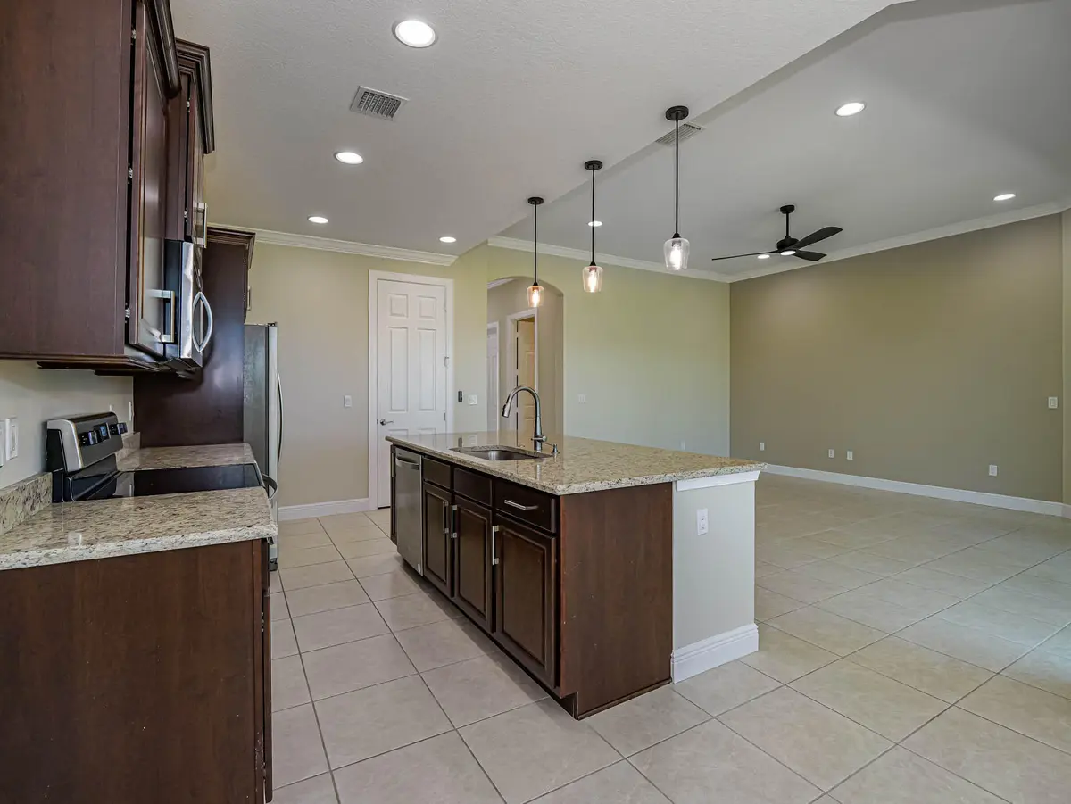 2529 Bella Vista Circle, Vero Beach, FL – photo 4