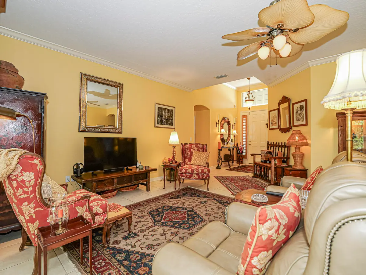 10e at 709 Brush Foot Drive, Sebastian