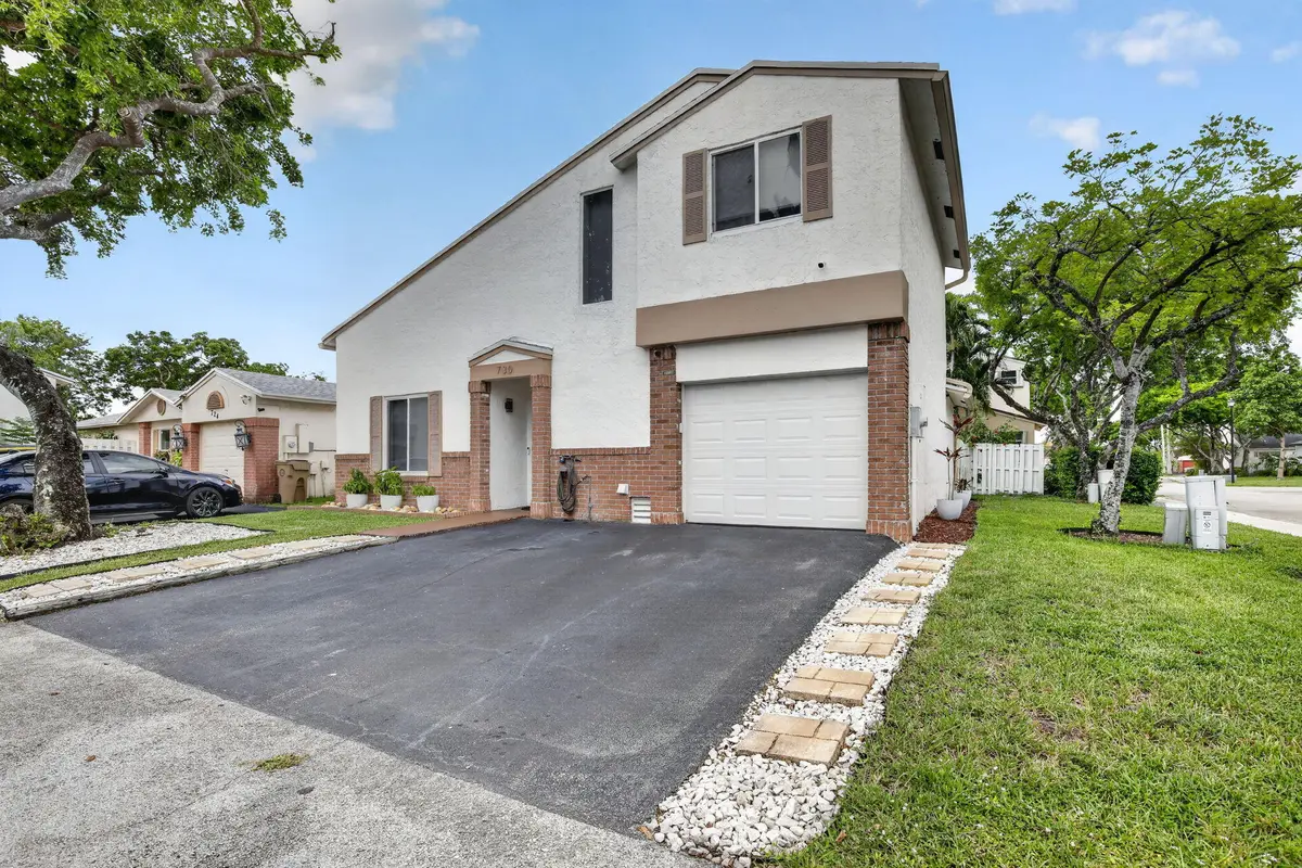 3-web-or-mls-_A7A5199 at 730 Cumberland Terrace, Davie