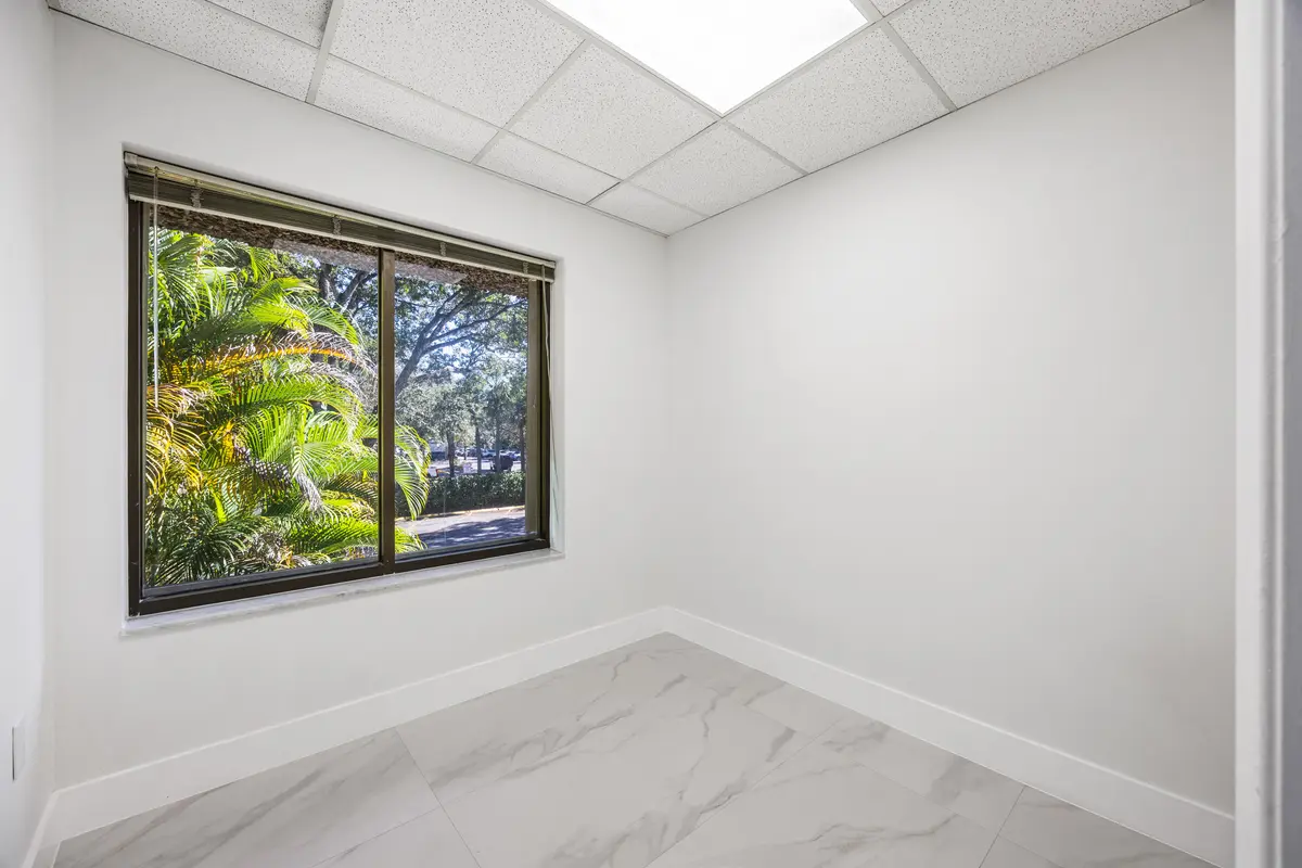Room at 150 NW 70th Avenue 04, Plantation