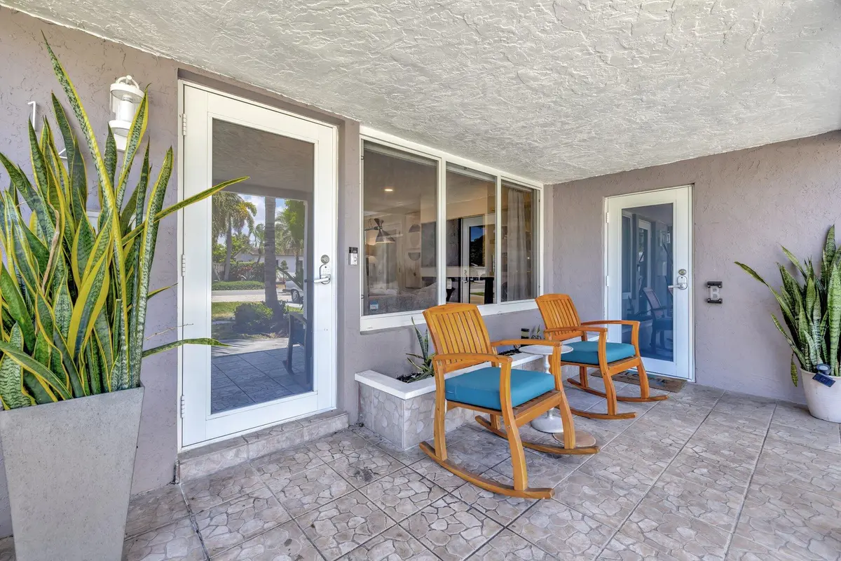 FRONT 4 at 14 NE 26th Court, Wilton Manors