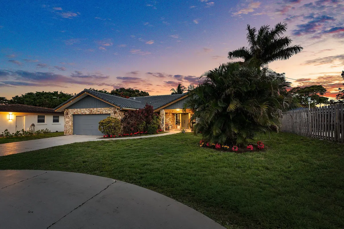 Twilight at 1006 SE 6th Street, Deerfield Beach