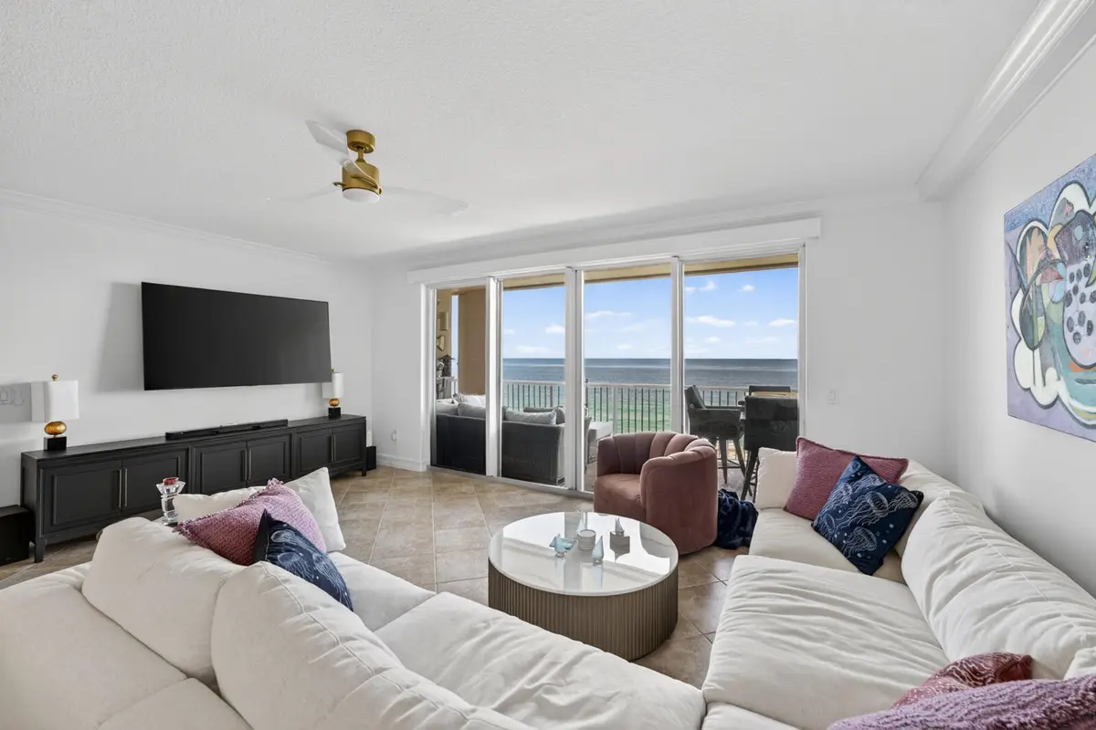 4180 N Hwy A1A Apt 604-19 at 4180 N Hwy A1a #604, Hutchinson Island