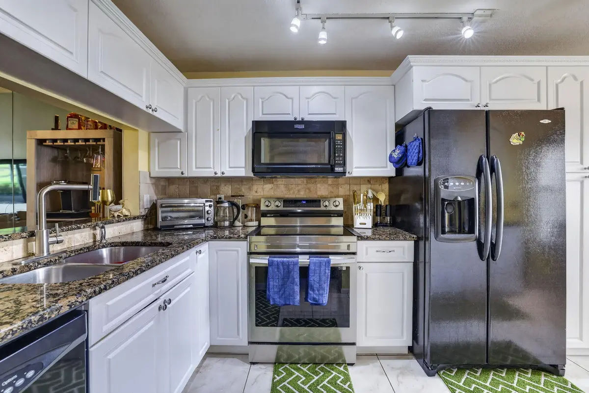 10-web-or-mls-8I8A1355 at 7426 Pinewalk Drive 19-4, Margate