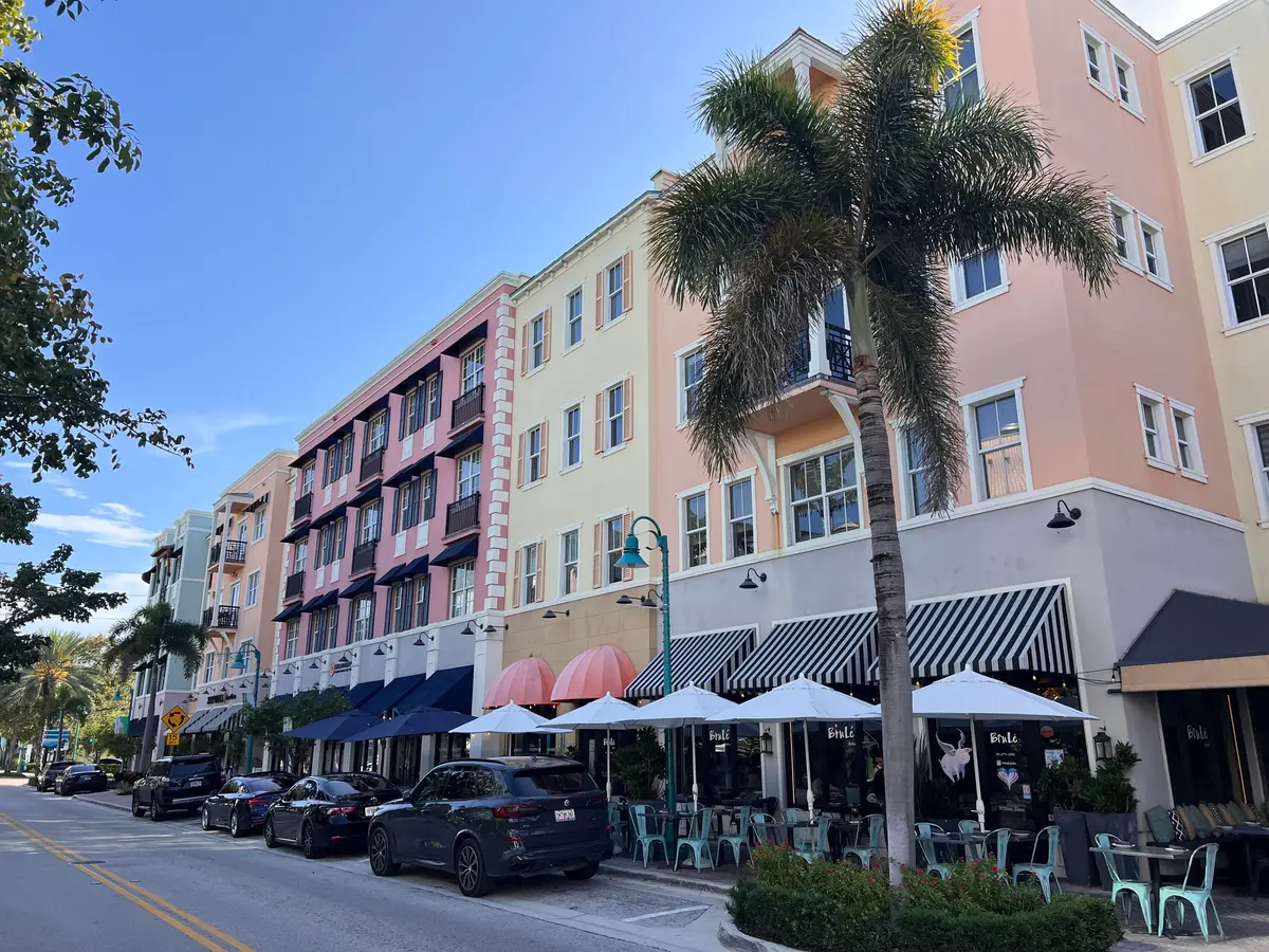 IMG_5895 at 200 NE 2nd Avenue 316, Delray Beach