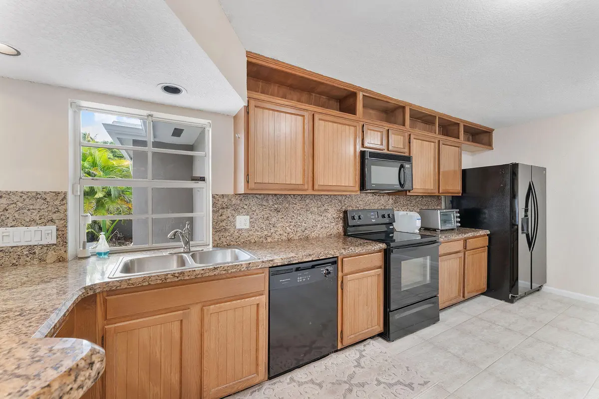 Kitchen Area at 2704 Vision Drive, Palm Beach Gardens