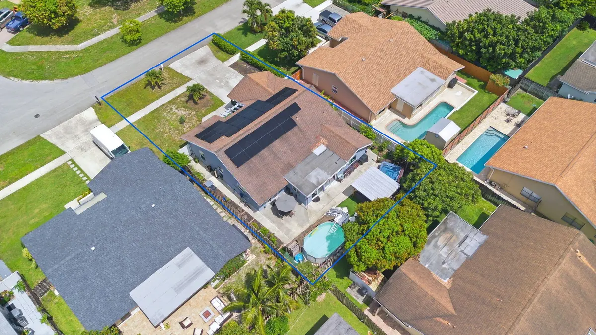 5-web-or-mls-b9091b59-f805-484c-97e4-326 at 23287 SW 60th Avenue, Boca Raton