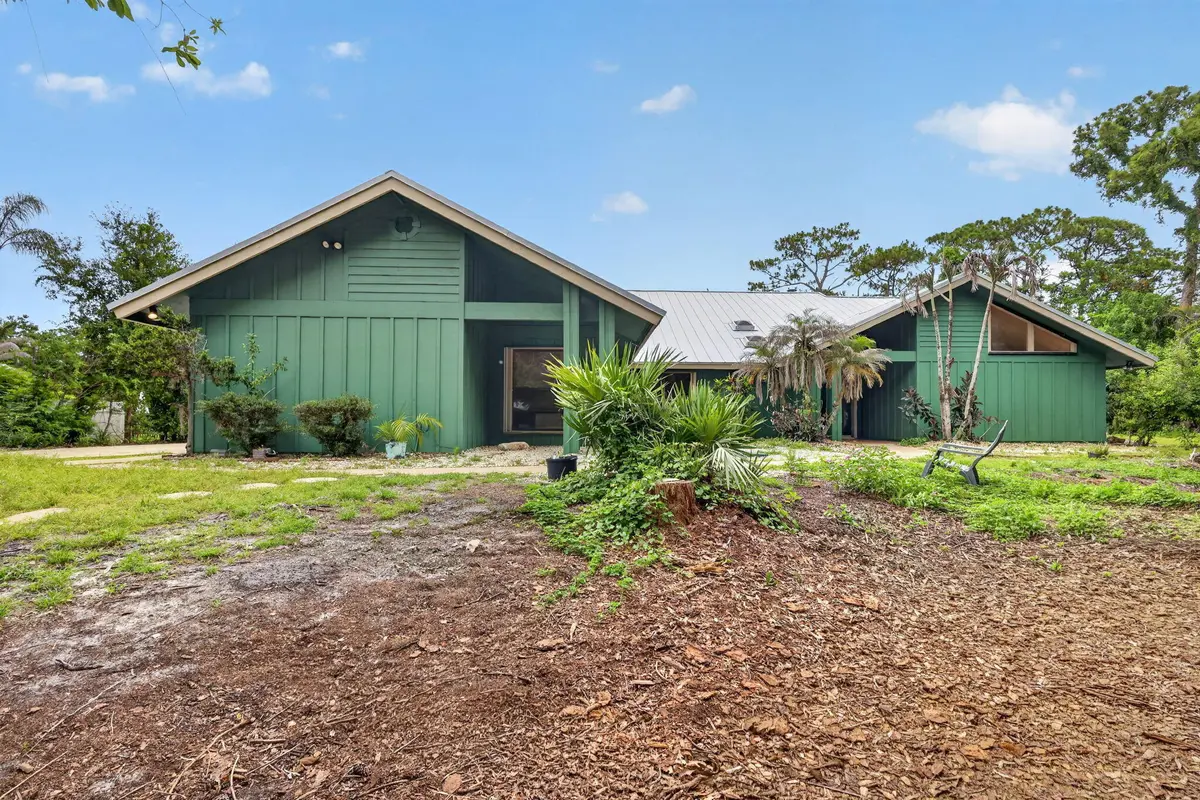 1-web-or-mls-5P1A7086 at 2111 SW Racquet Club Drive, Palm City
