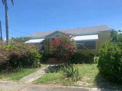 400 W Perry Street A,b,c,d, Lantana – Quadruplex for sale