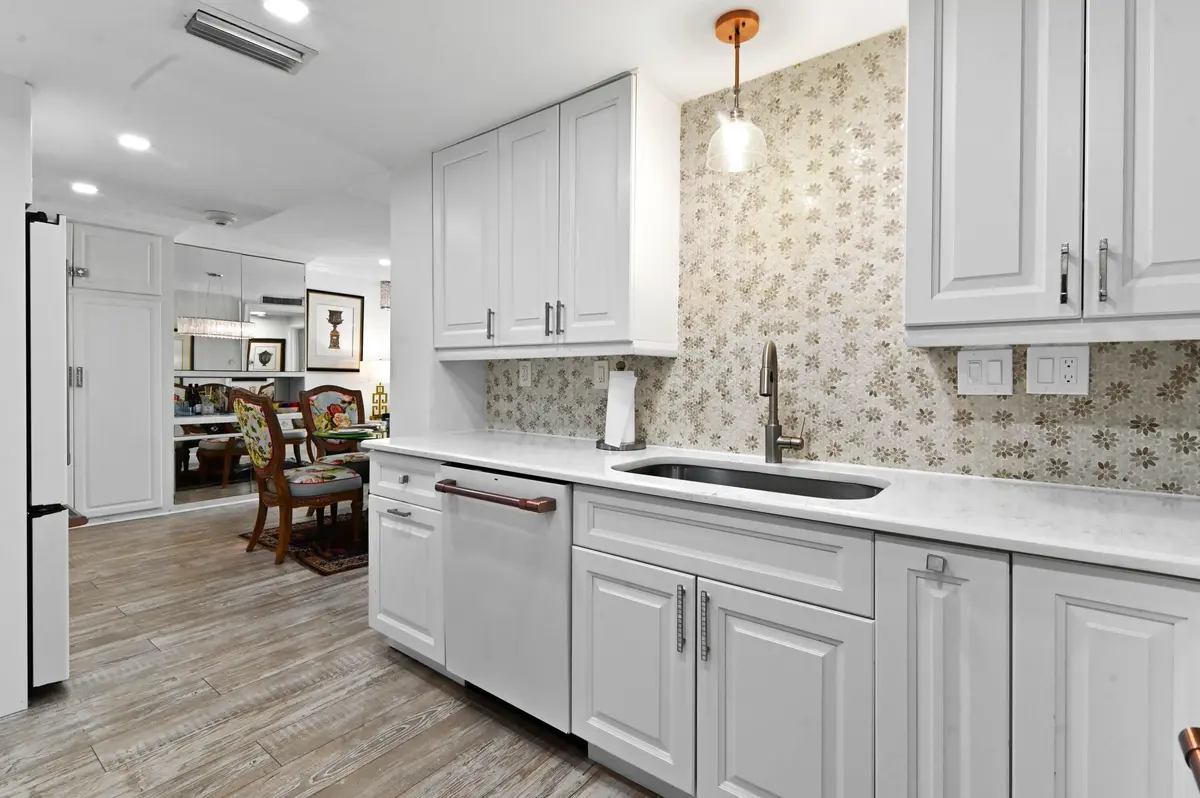 10 Kitchen 04 at 2840 S Ocean Boulevard 109, Palm Beach