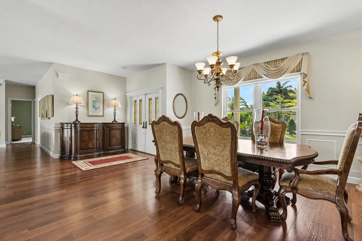 770-11 at 770 Ranch Road, Weston